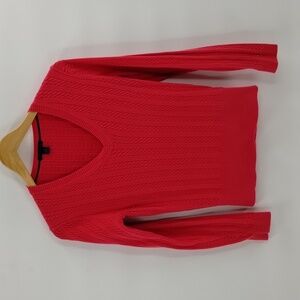 Tommy Hilfiger pink vintage size medium cable knit fitted sweater v-neck